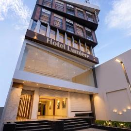 Hotel Lumiere, hotel a Erode