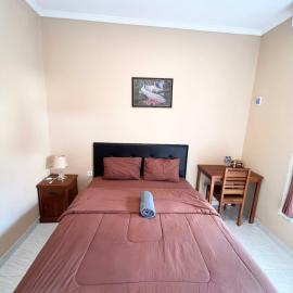 Pondok Lasuli 2, khách sạn ở Uluwatu