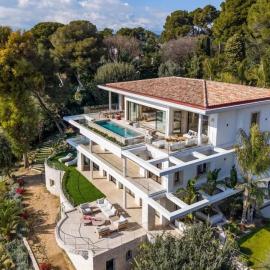 AntibesLuxuriousResidence