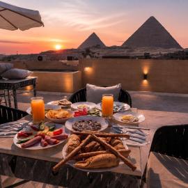 El Khalil Pyramids View Inn