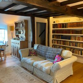 Bryntirion Apartment with Fabulous Views!
