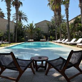 Manastir Alacati Hotel, хотел в Алачатъ