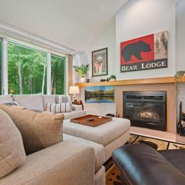 The Woods Killington - 2B with Spa, Pool & Jacuzzi