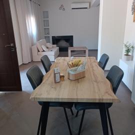 Stemma resident, hotel din Prasás