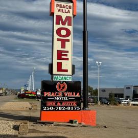 Peace Villa Motel, hotell sihtkohas Dawson Creek