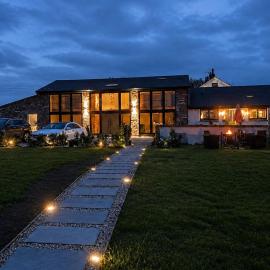 Luxury-Barn, Stunning Views, Sleeps 6, Dog Friendly