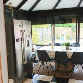 Maison Lumineuse avec Jardin & Jeux - 3 chambres