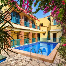 Principauté, hotel di Gorée