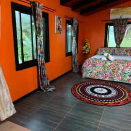 Makaleka High BnB