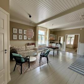 Charming two-room apartment in an old 19th-century wooden house