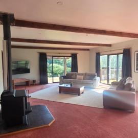 Titiwai Homestead 4 Bedroom Farm Stay