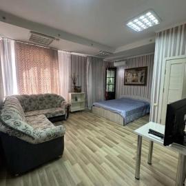 Venice, hotel din Comrat