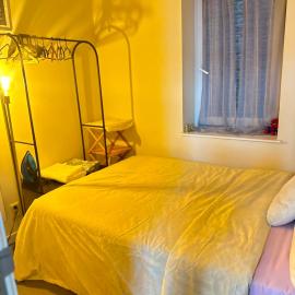 Apartment 5 minutes from the central train station