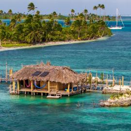 Overwater Paradise Cabin, AnsuBirya, San Blas, hotel in Calubir
