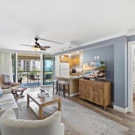 Hale Ono Loa 203- Oceanfront condo, great value, walk to everything, hôtel à Lahaina