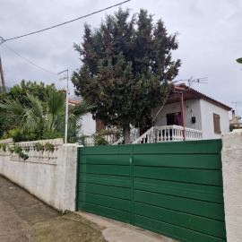 Quiet Village Escape with BBQ, Garden, khách sạn ở Ipsilándis