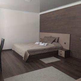 Hotel Ellegance, hotel din Donduşeni