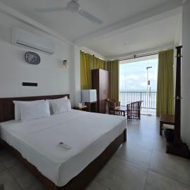 KINGS BAY Beach Resort