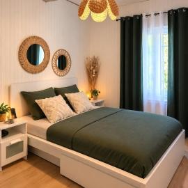 Appartement dans un mas en pleine campagne, hôtel à Sénas