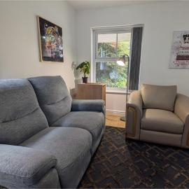 House Sleeps 5 - Free Parking and Garden