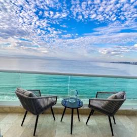 Luxury Oceanfront Condo – Heart of Bucerías