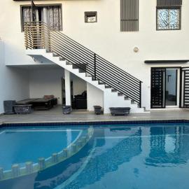 Somptueux Villa avec Piscine à louer