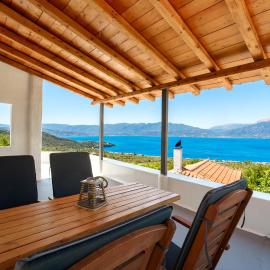 Horizon view Stone retreat -Methana