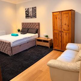 Cottage flat، فندق في Oulton