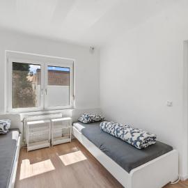 Cosy Apartment near Metro U1 & Free Parking