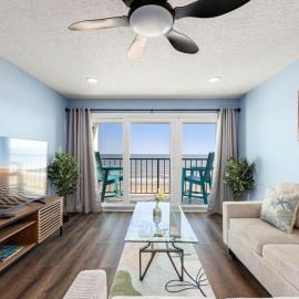 The Allura- Galveston Condo Steps Away from Beach, hotelli kohteessa Galveston