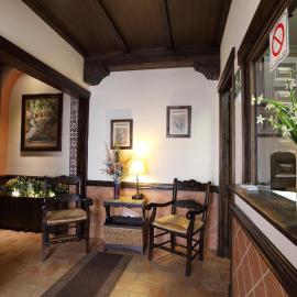 Hostal Rocio, hotel in Sanlúcar la Mayor