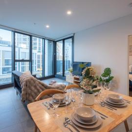 Olympic Park Stadium, Gym, Pool & Parking, Hotel in Sydney Olympic Park