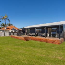 The Hamlet - Modern, Super Central, Pet Friendly, hotel a Whitianga