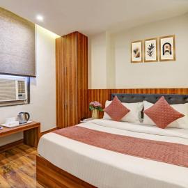 Hotel Grand Sun Plaza, hotel a Bhundsi