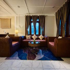 The OG Bungalow, hotel a Golāghāt