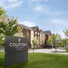 Country Inn & Suites by Radisson, Novi, MI, hotel u Noviju