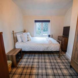 Ferryboat Cottage Doncaster Fully Furnished 4BR Sleeps 7 Ideal for Families & Contractors Free Parking