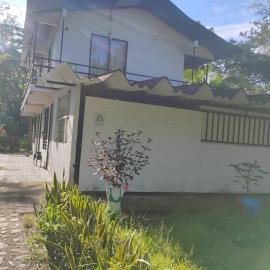 Casa del campo nitrollano, hotel i Aguazul