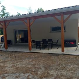 Family home, between lake and ocean