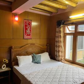 Yangtso guest house