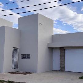 Casa a ESTRENAR totalmente amoblada hasta 5 Personas