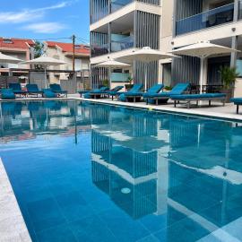 MARTINI APARTMENTs MAISONETTE, hotel v destinaci Nikiti