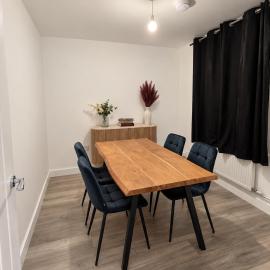 2-Bed House near Hospital - Contractors & Families