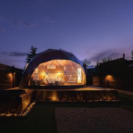 DOMADE Glamping Dome โรงแรมในArija