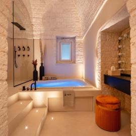 Naiira Luxury Trullo - Private Spa & Patio