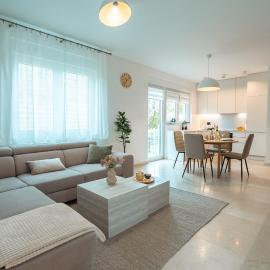 Elenes Apartment - Free Parking & Self Check-In