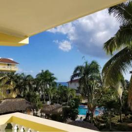 Beautiful villa with ocean view