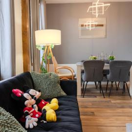 T3 Moderne 20min de Disney & Paris, hotell i Meaux