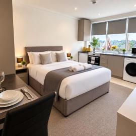 Sunny Modern, Private Apartment,15 Mins To Central London, hotel a Hendon