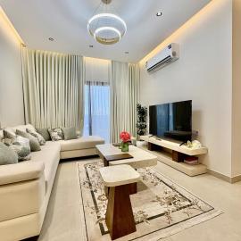 waves Apartment - Luxury Suite in Al Safa